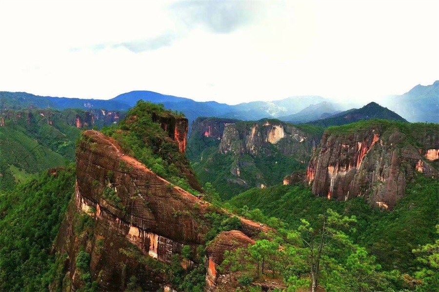 麗江黎明千龜山旅游景區